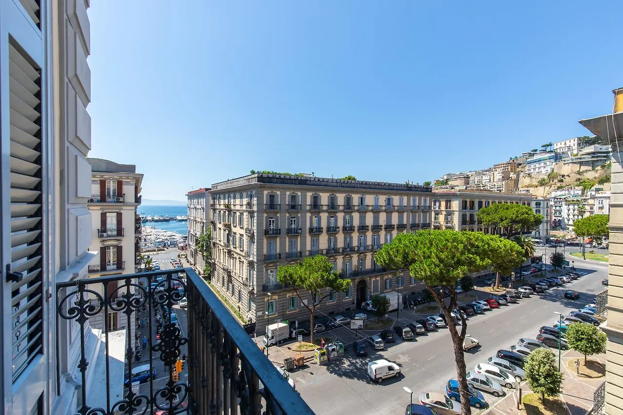 Gramsci Suites Naples Maison d'hôtes