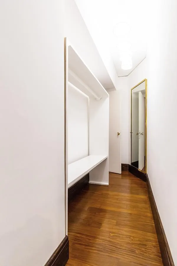 ** Pensión Gramsci Suites Nápoles Italia