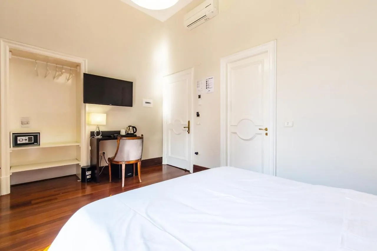 Pensión Gramsci Suites Nápoles